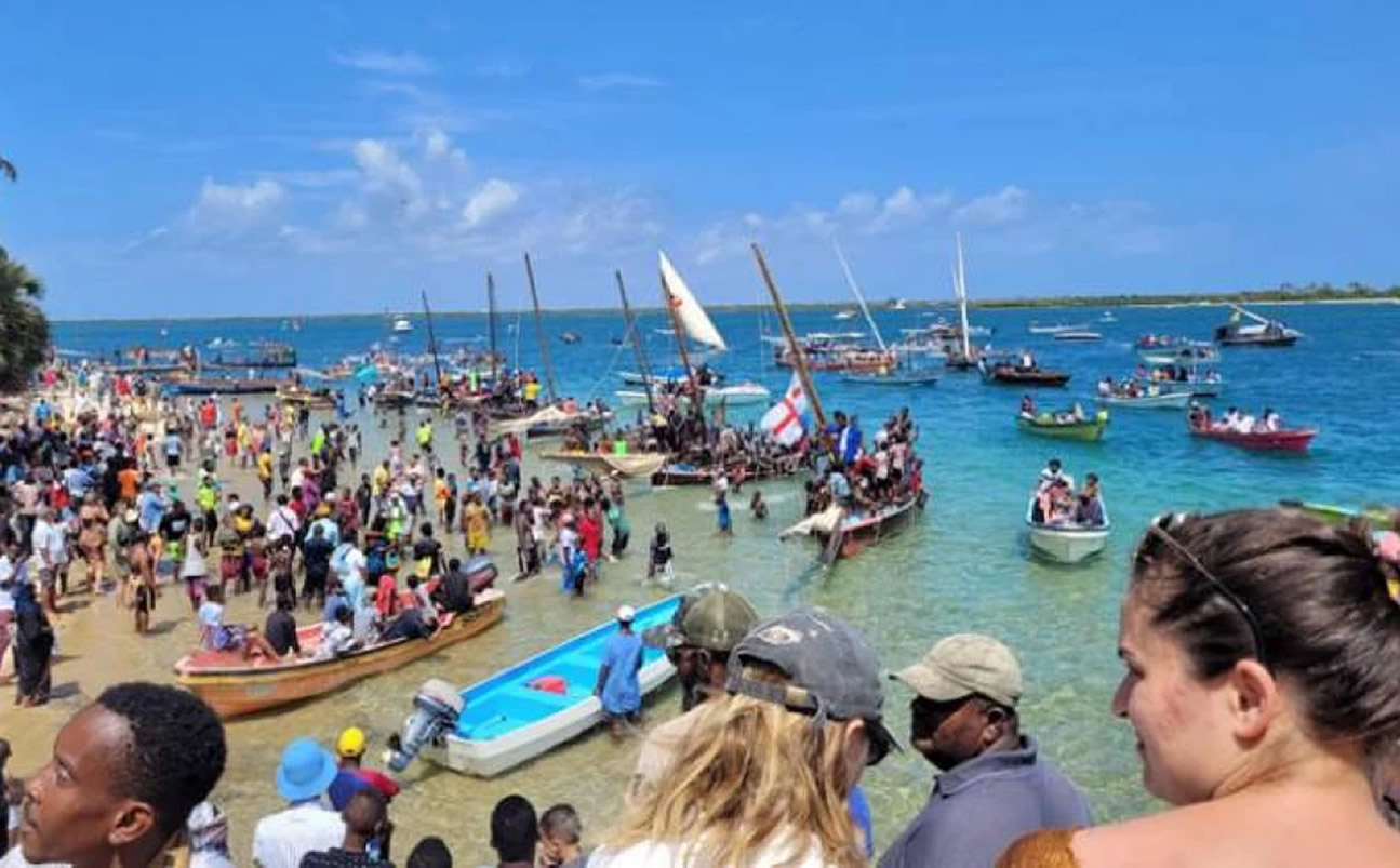 Tourists Troop To Lamu To See Swimming Lions